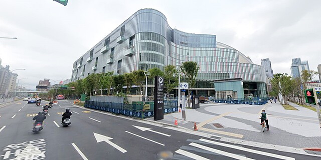 台北大巨蛋。圖/Google Maps